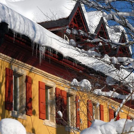 Hotel De L'Aigle Couvet Dış mekan fotoğraf