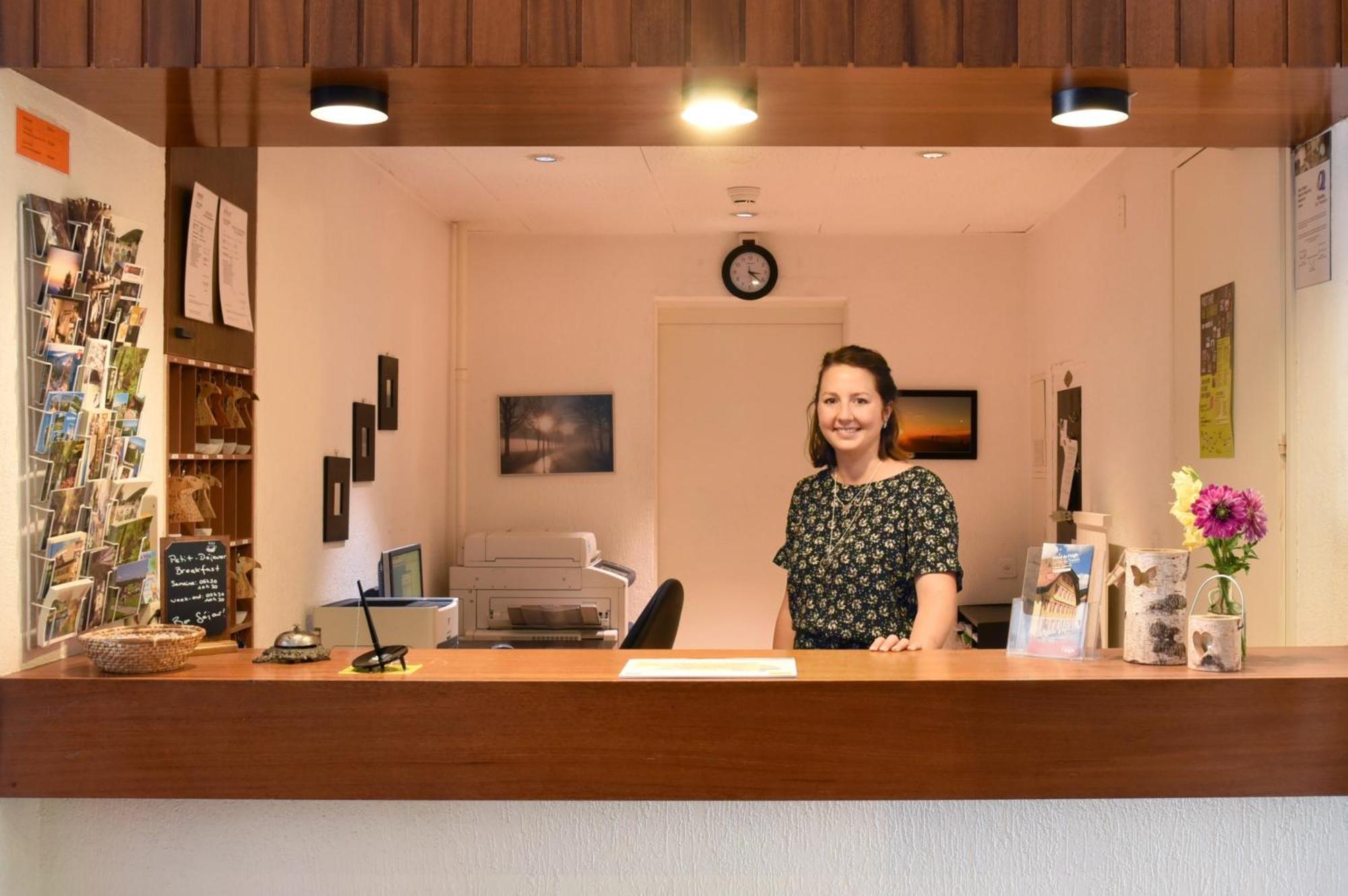 Hotel De L'Aigle Couvet Dış mekan fotoğraf