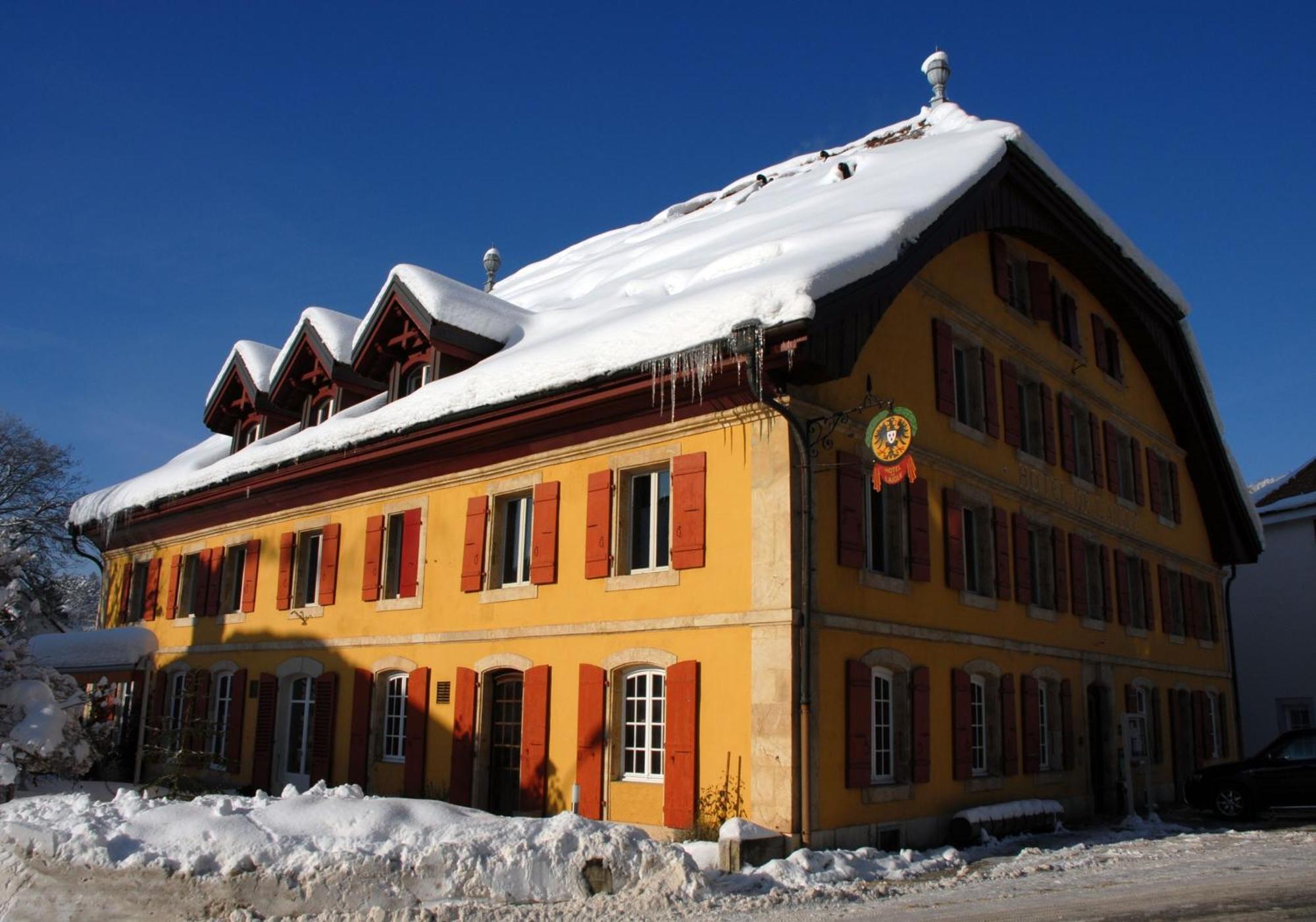 Hotel De L'Aigle Couvet Dış mekan fotoğraf